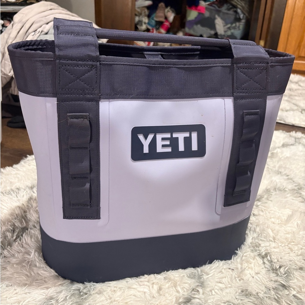 YETI Camino Carryall Tote Bag